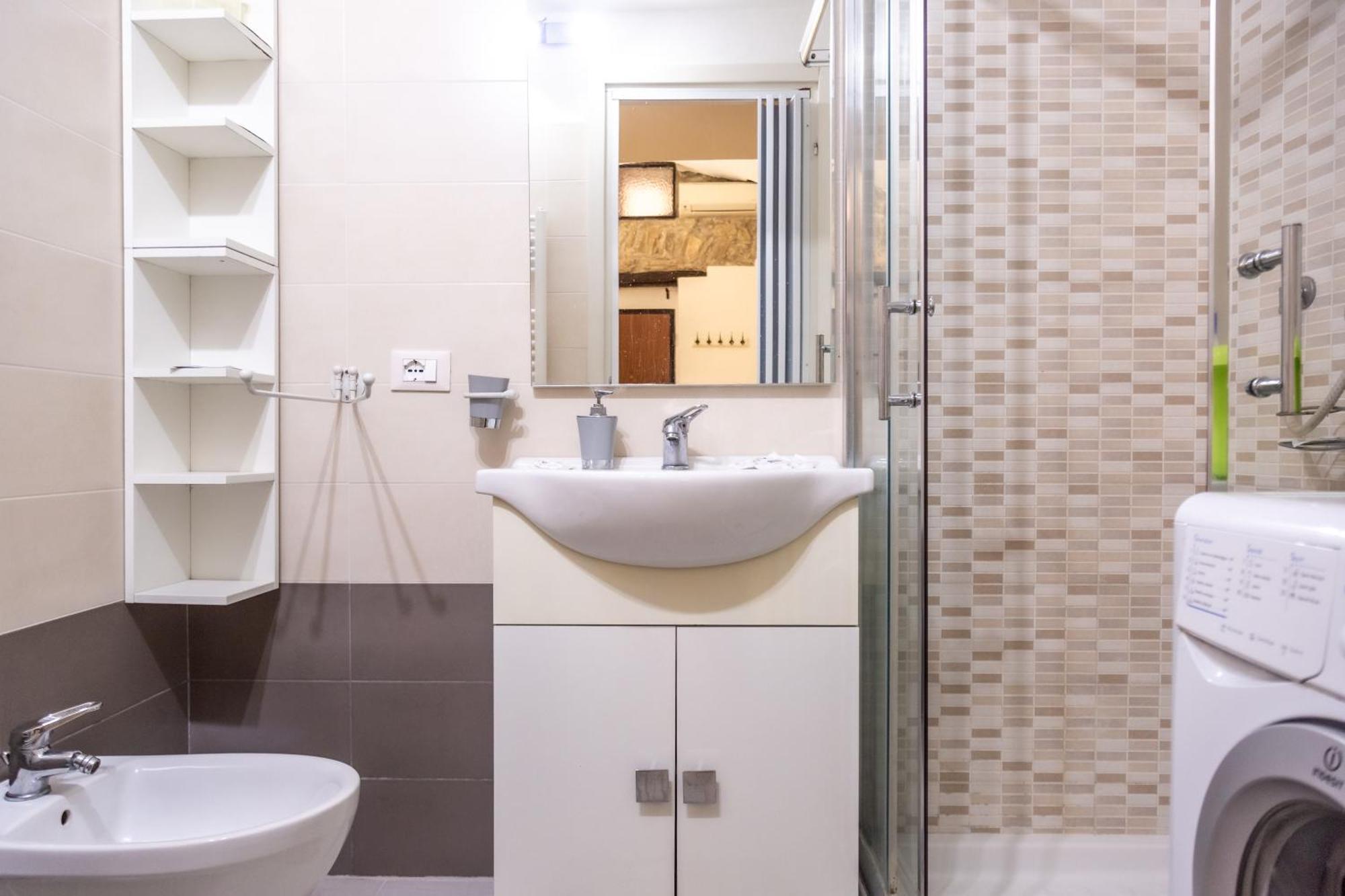 216B - Monolocale Lapigna Sanremo, Centro Storico Apartment Ngoại thất bức ảnh
