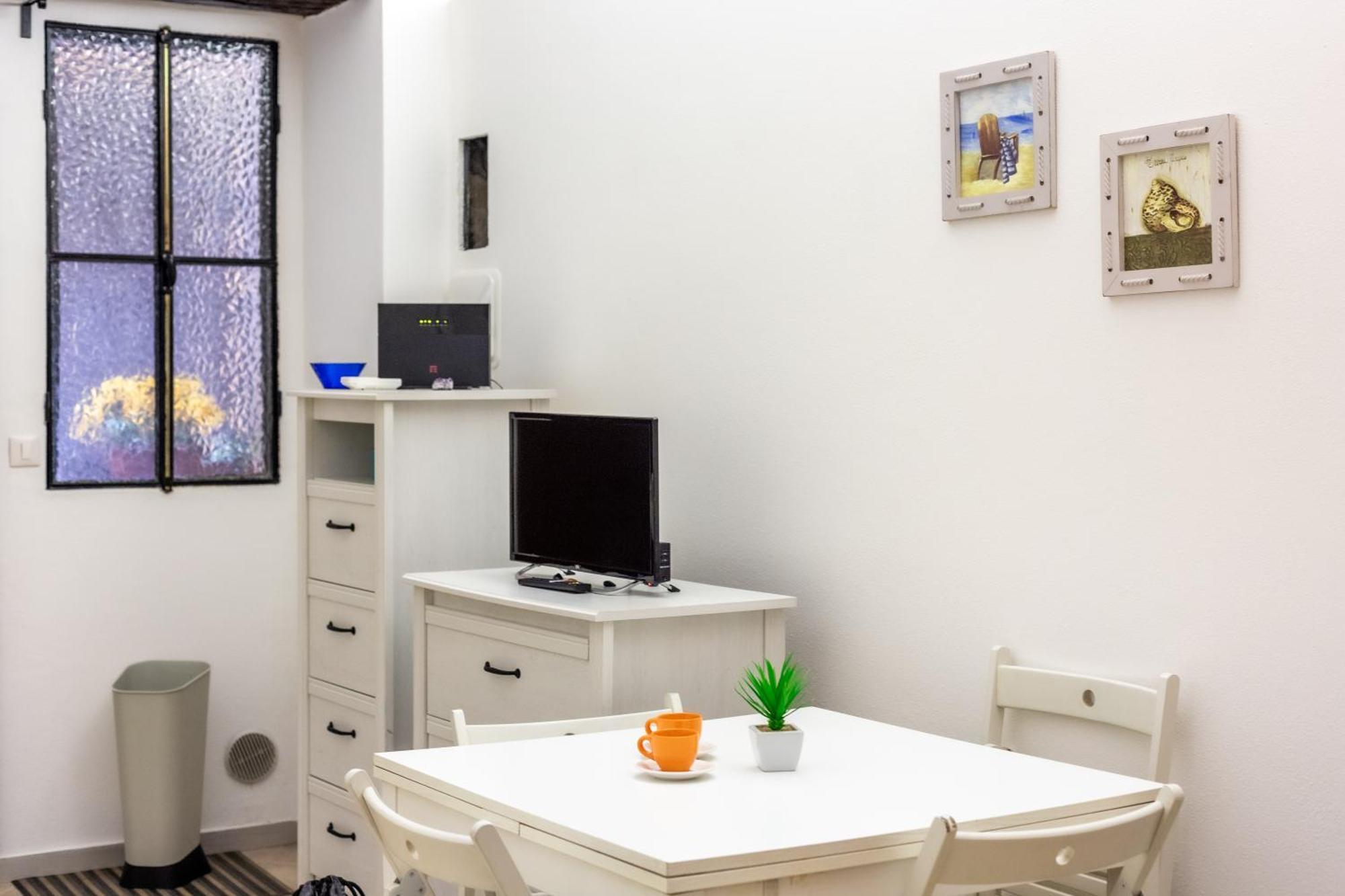 216B - Monolocale Lapigna Sanremo, Centro Storico Apartment Ngoại thất bức ảnh